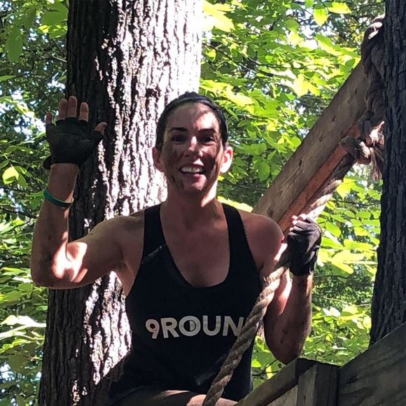 Meet your Posher, Lori - Picture 1 of 1